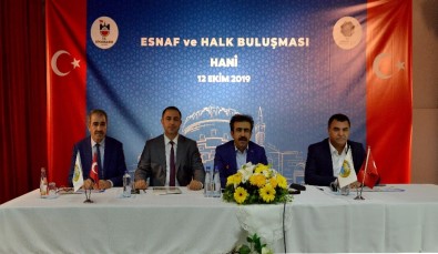 Vali Güzeloğlu Hani'de Esnaf Ve Vatandaşlarla Buluştu