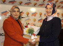 SEÇİM SÜRECİ - AK Parti Kadın Kollarında Görev Değişimi