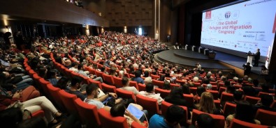 Dünya Göç Ve Mülteci Kongresi Geniş Katlımla Başladı