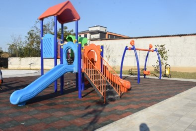 Düzce Belediyesi Park İhtiyaçları Bir Bir Tamamlanıyor