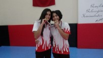 Güreşçi 'Altın Kızlar'ın Bir Sonraki Hedefi 'Dünya Şampiyonluğu'