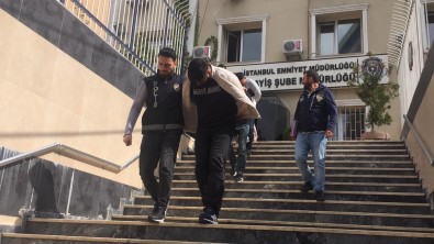İstanbul'da Evlere Girerek Hırsızlık Yapan 5 Şüpheli Yakalandı