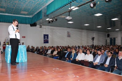 Simav'da 'Can Veren Pervaneler' Konulu Konferansı