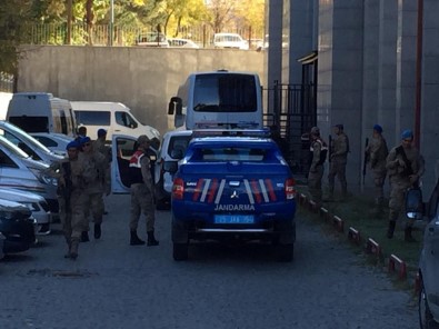 Tarihin En Büyük Uyuşturucu Operasyonu Zanlıları Hakim Karşısına Çıkarıldı