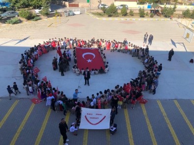 Yozgat'ta Öğrencilerden Barış Pınarı Harekâtı'na Destek