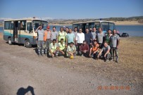 Başkent'in İçme Su İhtiyacının Sağlandığı Baraj Göllerinin Çevreleri Çöp Atıklarından Temizleniyor Haberi