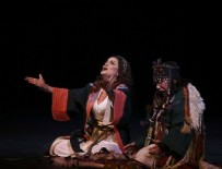 ANKARA DEVLET TIYATROSU - Devlet tiyatroları 70'inci yılını 'yıldızlar geçidi' ile kutladı
