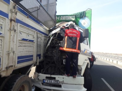 Şanlıurfa'da Trafik Kazası Açıklaması 1 Yaralı