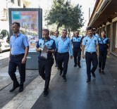 KALDIRIM İŞGALİ - Büyükşehir Belediyesi Denetimlerini Sürdürüyor