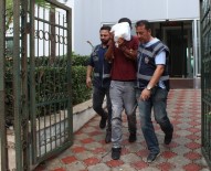 YEŞILDERE - Durakta Otobüs Bekleyen Kişinin Cebinden Parasını Çalan Hırsız Yakalandı