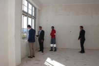 İNŞAAT ALANI - Kaymakam Gözlet'ten Okul İnşaatında İnceleme