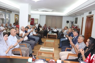 MHP Adana'da Bahçeli Sevinci