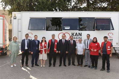 Rekor Kan Bağışına Vali Soytürk'ten Ziyaret