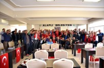 SÜRGÜN - Başkan Meclis Üyelerinden Mehmetçiğe Asker Selamı