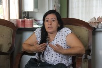 KADIN SIĞINMA - Boşanamadığı Kocasına Attığı Çanta Silah Sayıldı, Doğum Gününde Cezaevine Girdi