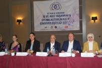 HIZMET İŞ SENDIKASı - Hak İş Başkanı Arslan Ve Kadınlardan Mehmetçik'e Asker Selamı