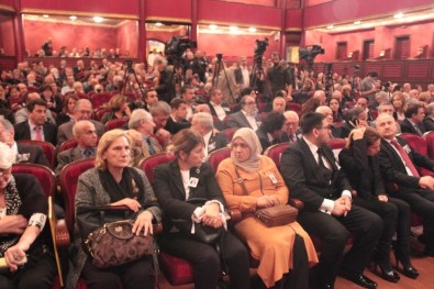 Hayatını Kaybeden İki Eski Bakan Orhan Birgit Ve Ali Topuz İçin Kadıköy'de Tören Düzenlendi