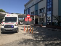 LİSE ÖĞRENCİSİ - İki Arkadaşın Şakalaşması Hastanede Bitti