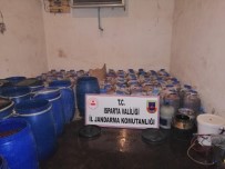 KAÇAK ŞARAP - Isparta'da 6 Ton Kaçak İçki Ele Geçirildi