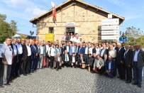 FIRAT KALKANI - Muhtarlar Asker Selamı Verdi Mehmetçikler İçin Dua Etti