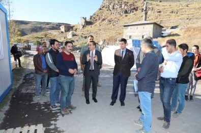 Vali Türker Öksüz, Bedesten İnşaatında İncelemelerde Bulundu