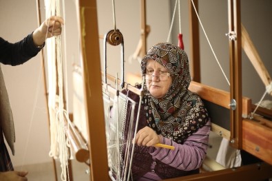 Atakumlu Üreten Kadınlardan Dev Sergi