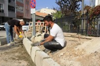 KALDIRIM ÇALIŞMASI - Bayburt Belediyesi Çalışmalara Devam Ediyor