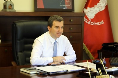 'Bergama'yı Tarihi Yatırımlarla Buluşturacağız'