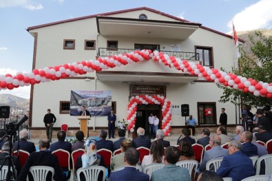 Gümüşhane'de Yalçın Kurt Kültür Evi Ve Yeni Mahalle Muhtar Evi'nin Açılışı Gerçekleştirildi