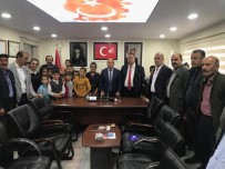 ŞEHİT AİLELERİ - İş Adamı Karahanlı'dan Şehit Çocuklarına Kırtasiye Yardımı