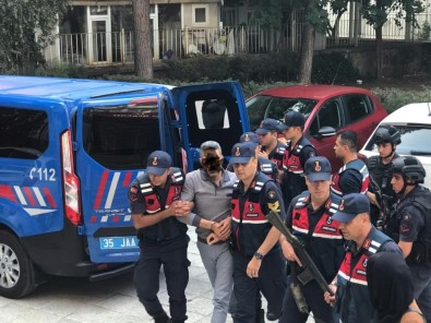 İzmir'de 11 Ayrı Suçtan Aranan Şahıs Yakalandı