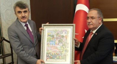 Rektör Uysal, Sakarya'da Çeşitli Kurumlarla İş Birliği Olanaklarını Görüştü