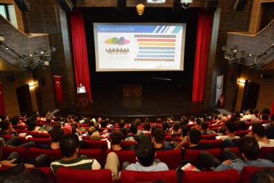 Teknopark Yetkilileri Öğrencilerle Bir Araya Geldi