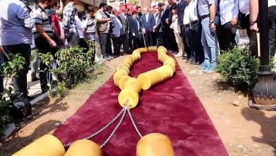 Adana'da Vakıflar Çarşısı Törenle Hizmete Açıldı
