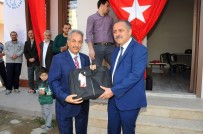 AKŞEHİR BELEDİYESİ - Akşehir'de Muhtarlara Dizüstü Bilgisayar Verildi