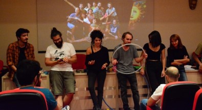 Anadolu Üniversitesinde Bir Yeni Kulüp Daha Açıklaması 'Sirk Sanatları Kulübü