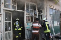 Karaman'da Depoda Çıkan Yangın Korkuttu