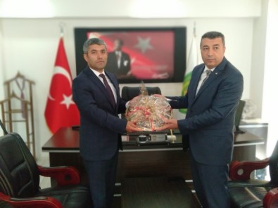 MTB Başkanı Özcan, Minibüsçüler Odasını Ziyaret Etti