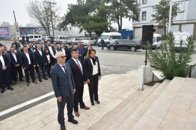 Mustafakemalpaşa'da Muhtarlar Günü Törenle Kutlandı