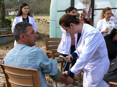 Sağlık Hizmetleri Köylünün Ayağına Gidiyor