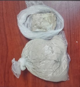 Adana'da Uyuşturucu Operasyonu Açıklaması 2 Gözaltı