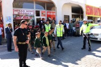 OVAKıŞLA - Ahlat'ta 'Yaya Güvenliğinin Nöbetçisiyiz' Uygulaması