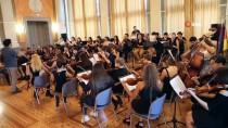 SıRADıŞı - Daktiloyu Müzik Aleti Yaptı, Alman Konsolosluğunda Konser Verdi
