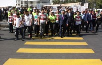 HASAN BASRI GÜZELOĞLU - Diyarbakır'da 'Yaya Güvenliğinin Nöbetçisiyiz' Uygulaması