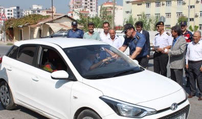 Erdemli'de 'Yaya Önceliği' Denetimi