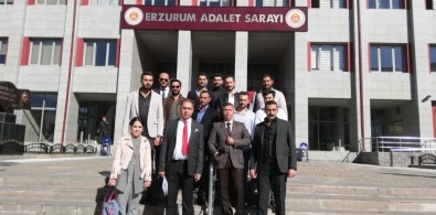 Erzurum'da Gazeteci Nagehan Alçı Hakkında Suç Duyurusu
