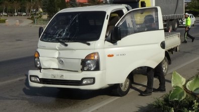 Hamile Kadın Ana Yoldan Geçmek İsterken Canından Oldu