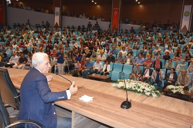 HRÜ Modacı Faruk Saraç'ı Ağırladı