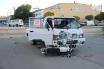 Motosikletlinin ölümden döndüğü an!