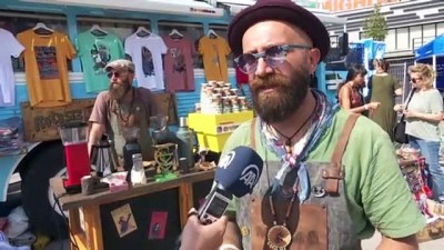 Rotası Yok, Kahvesi Çok Gezgin